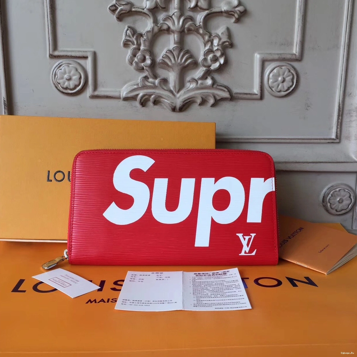 wallet Vuitton supreme Zip Louis 0423